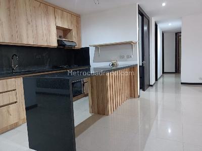 Apartamento de 3 alcobas en arriendo en El Tesoro, Medellín, 137 m² · foto 4 de 20