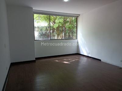 Apartamento de 3 alcobas en arriendo en El Tesoro, Medellín, 137 m² · foto 7 de 20