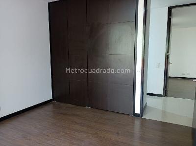 Apartamento de 3 alcobas en arriendo en El Tesoro, Medellín, 137 m² · foto 9 de 20