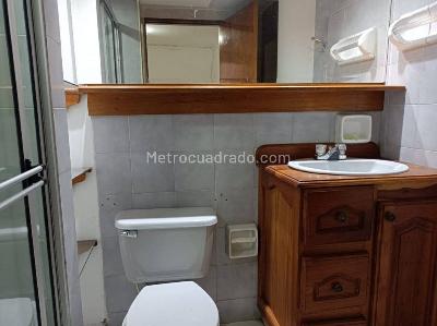 Apartamento de 3 alcobas en arriendo en Los Balsos Ii, Medellín, 180 m² · foto 15 de 19