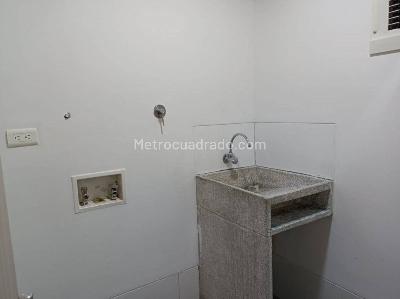 Apartaestudio en arriendo en Los Balsos N, Medellín, 70 m² · foto 16 de 16