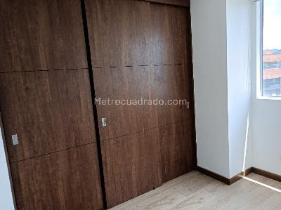 Apartamento en arriendo en Los Balsos N, Medellín · foto 9 de 15