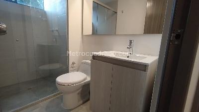 Apartamento de 3 alcobas en arriendo en El Diamante 2, Medellín, 106 m² · foto 10 de 14