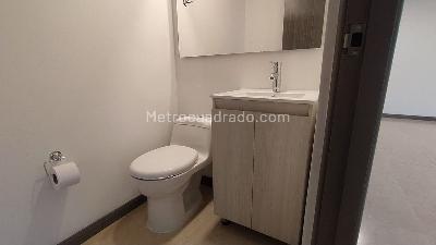 Apartamento de 3 alcobas en arriendo en El Diamante 2, Medellín, 106 m² · foto 11 de 14