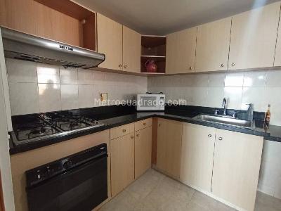 Apartamento en arriendo en La Florida, Medellín · foto 5 de 19