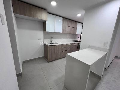 Apartamento de 3 alcobas en arriendo en La Florida, Medellín, 97 m² · foto 1 de 16
