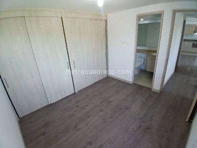 Apartamento de 3 alcobas en arriendo en La Florida, Medellín, 97 m² · foto 10 de 16