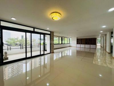 Apartamento en arriendo en Lalinde, Medellín · foto 4 de 20