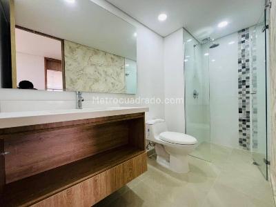 Apartamento en arriendo en Lalinde, Medellín · foto 20 de 20