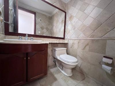 Apartamento de 3 alcobas en arriendo en Campo Amor, Medellín, 175 m² · foto 18 de 20