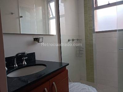 Apartamento de 3 alcobas en arriendo en Los Balsos Ii, Medellín, 135 m² · foto 16 de 20