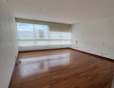 Apartamento en arriendo en Los Balsos N, Medellín · foto 7 de 19