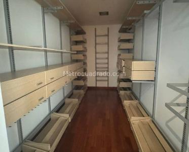 Apartamento en arriendo en Los Balsos N, Medellín · foto 10 de 19