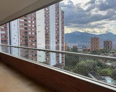 Apartamento en arriendo en Los Balsos N, Medellín · foto 15 de 19