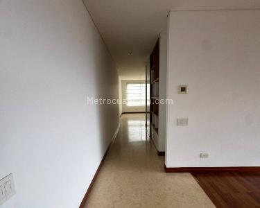 Apartamento en arriendo en Los Balsos N, Medellín · foto 18 de 19