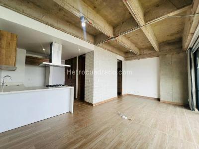 Apartaestudio en arriendo en Villa Carlota, Medellín, 49 m² · foto 2 de 13