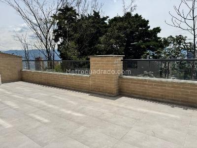 Apartamento de 2 alcobas en arriendo en El Tesoro, Medellín, 100 m² · foto 16 de 18