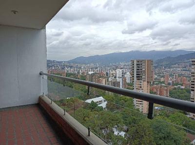 Apartamento de 2 alcobas en arriendo en Los Balsos Ii, Medellín, 95 m² · foto 16 de 19