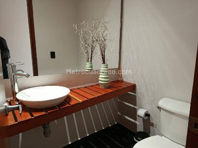 Apartaestudio en arriendo en La Florida, Medellín · foto 9 de 12