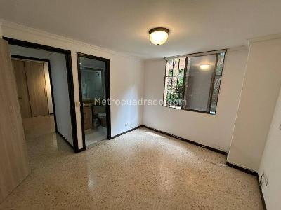 Apartamento de 3 alcobas en arriendo en El Diamante 2, Medellín, 110 m² · foto 11 de 20
