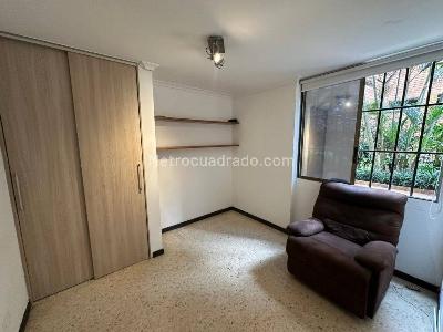 Apartamento de 3 alcobas en arriendo en El Diamante 2, Medellín, 110 m² · foto 14 de 20