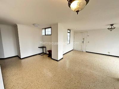 Apartamento de 3 alcobas en arriendo en El Diamante 2, Medellín, 110 m² · foto 4 de 20