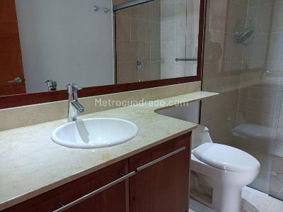 Apartamento en arriendo en La Florida, Medellín · foto 13 de 19