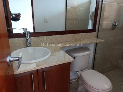 Apartamento en arriendo en La Florida, Medellín · foto 14 de 19