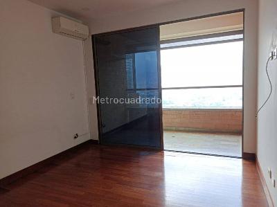 Apartamento en arriendo en La Florida, Medellín · foto 7 de 19