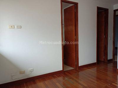 Apartamento en arriendo en La Florida, Medellín · foto 9 de 19