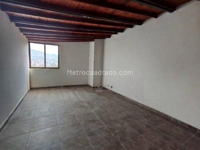 Apartamento de 4 alcobas en arriendo en Lorena, Medellín, 240 m² · foto 12 de 20