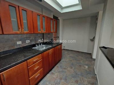 Apartamento de 4 alcobas en arriendo en Lorena, Medellín, 240 m² · foto 6 de 20