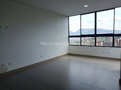 Apartamento de 3 alcobas en arriendo en El Tesoro, Medellín, 127 m² · foto 10 de 20