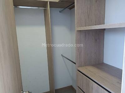 Apartamento de 3 alcobas en arriendo en El Tesoro, Medellín, 127 m² · foto 17 de 20