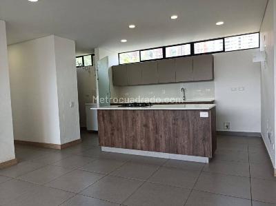 Apartamento de 3 alcobas en arriendo en El Tesoro, Medellín, 127 m² · foto 6 de 20