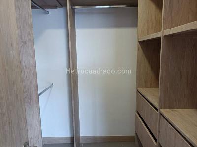 Apartamento en arriendo en El Tesoro, Medellín · foto 14 de 20
