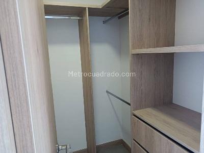 Apartamento en arriendo en El Tesoro, Medellín · foto 15 de 20