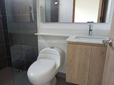 Apartamento en arriendo en El Tesoro, Medellín · foto 19 de 20