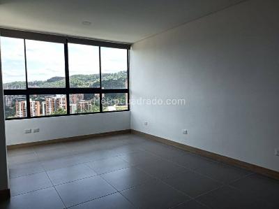 Apartamento en arriendo en El Tesoro, Medellín · foto 7 de 20