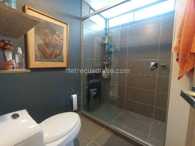 Apartaestudio en arriendo en Asomadera 1, Medellín, 89 m² · foto 10 de 17