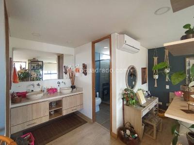 Apartaestudio en arriendo en Asomadera 1, Medellín, 89 m² · foto 11 de 17