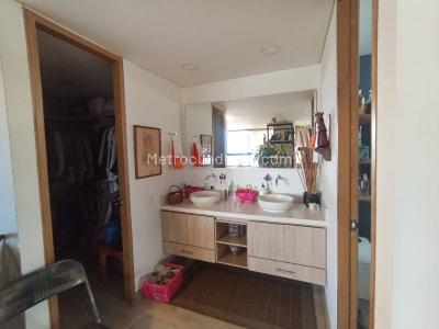 Apartaestudio en arriendo en Asomadera 1, Medellín, 89 m² · foto 12 de 17