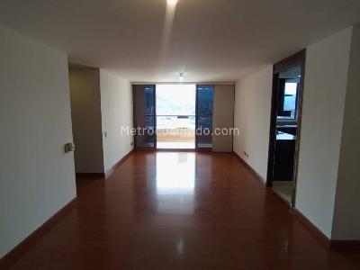Apartamento de 3 alcobas en arriendo en Santa Maria De Los Angeles, Medellín, 126 m² · foto 3 de 20