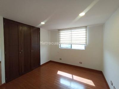 Apartamento de 3 alcobas en arriendo en Santa Maria De Los Angeles, Medellín, 126 m² · foto 10 de 20