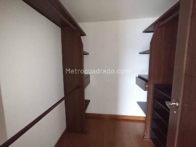 Apartamento de 3 alcobas en arriendo en Santa Maria De Los Angeles, Medellín, 126 m² · foto 12 de 20