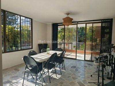 Apartamento de 4 alcobas en arriendo en Las Lomas 2, Medellín, 170 m² · foto 4 de 20