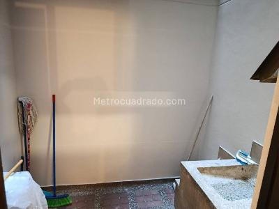 Apartamento de 4 alcobas en arriendo en Las Lomas 2, Medellín, 170 m² · foto 20 de 20