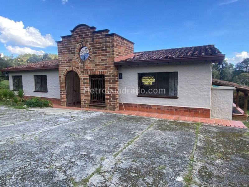 3BR House in Retiro (250 m²)