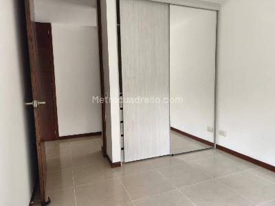 Apartamento de 3 alcobas en arriendo en Los Balsos N, Medellín, 117 m² · foto 11 de 20