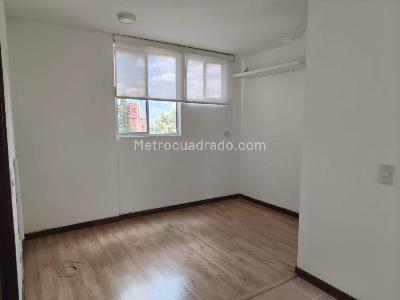 Apartamento de 3 alcobas en arriendo en Los Balsos N, Medellín, 117 m² · foto 12 de 20